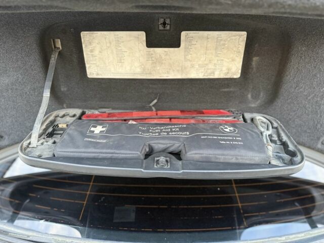 Синий БМВ 5 Серия, объемом двигателя 3 л и пробегом 368 тыс. км за 7450 $, фото 15 на Automoto.ua