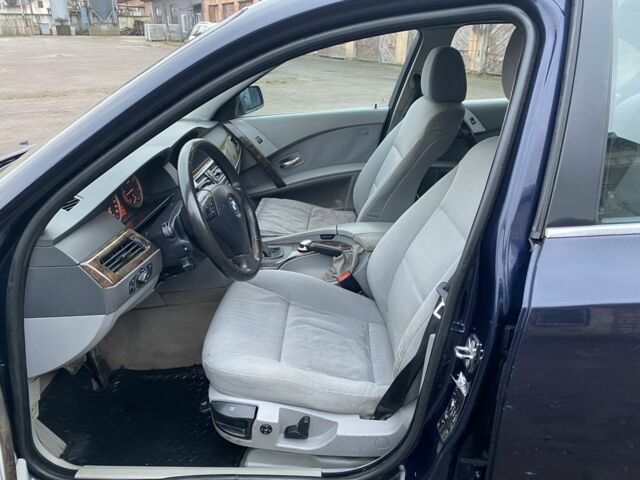 Синий БМВ 5 Серия, объемом двигателя 3 л и пробегом 393 тыс. км за 4200 $, фото 19 на Automoto.ua