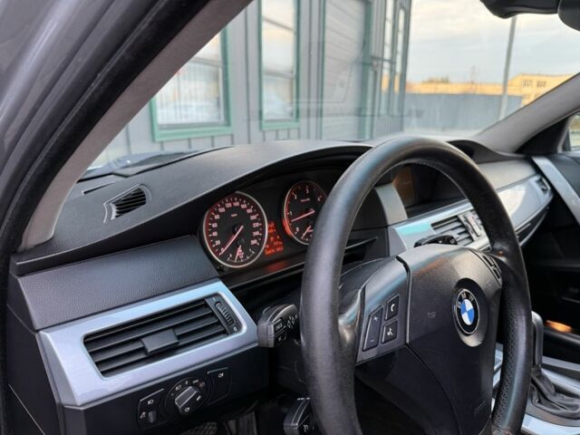 Синий БМВ 5 Серия, объемом двигателя 3 л и пробегом 368 тыс. км за 7450 $, фото 11 на Automoto.ua