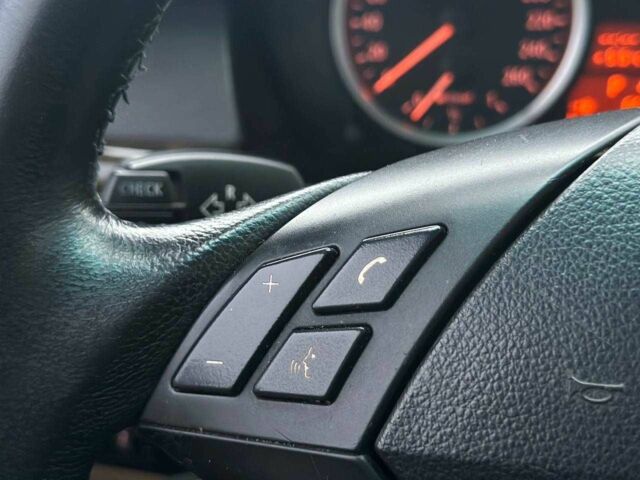 Синий БМВ 5 Серия, объемом двигателя 3 л и пробегом 379 тыс. км за 8490 $, фото 21 на Automoto.ua