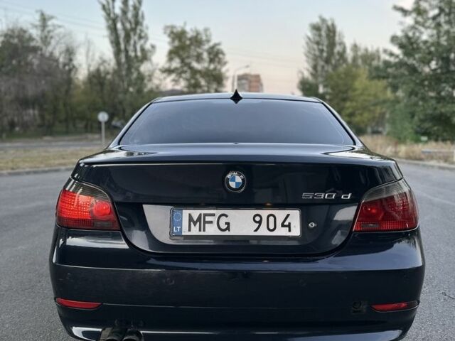 Синий БМВ 5 Серия, объемом двигателя 3 л и пробегом 408 тыс. км за 4700 $, фото 5 на Automoto.ua