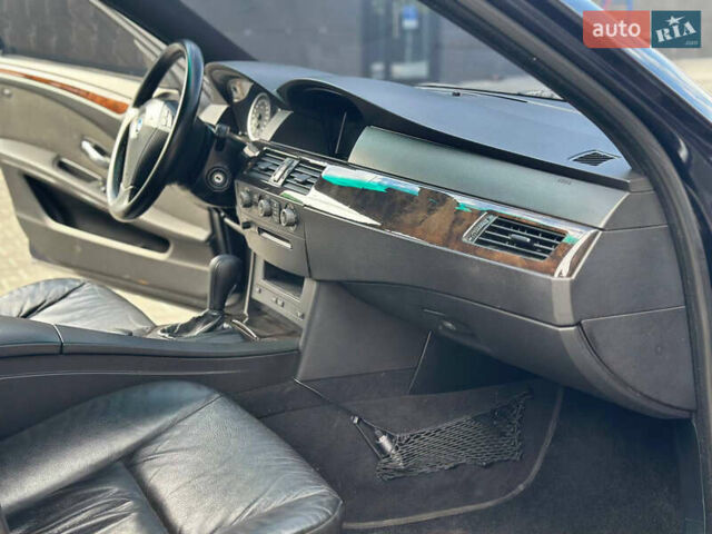 Синій БМВ 5 Серія, об'ємом двигуна 2.5 л та пробігом 262 тис. км за 6900 $, фото 22 на Automoto.ua
