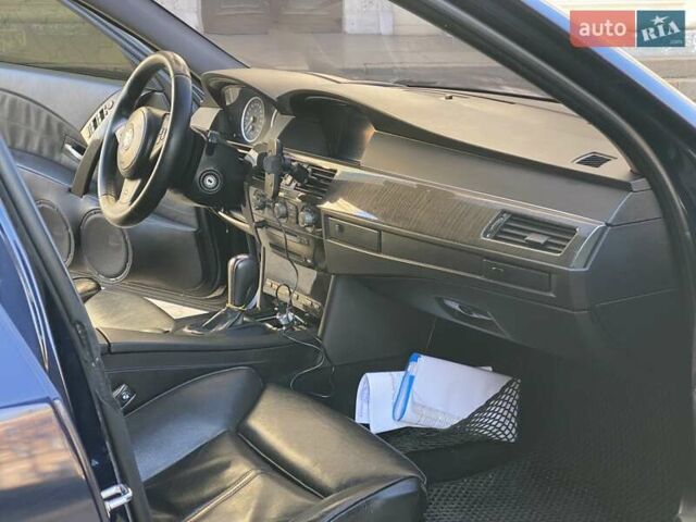 Синій БМВ 5 Серія, об'ємом двигуна 2.99 л та пробігом 300 тис. км за 9500 $, фото 8 на Automoto.ua