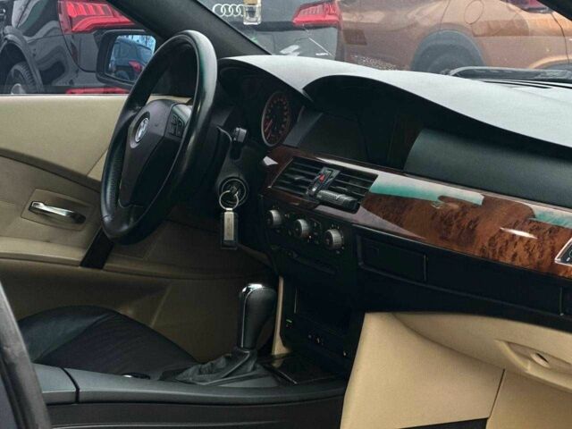 Синий БМВ 5 Серия, объемом двигателя 3 л и пробегом 379 тыс. км за 8490 $, фото 13 на Automoto.ua