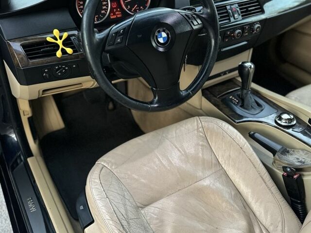 Синий БМВ 5 Серия, объемом двигателя 3 л и пробегом 408 тыс. км за 4700 $, фото 11 на Automoto.ua