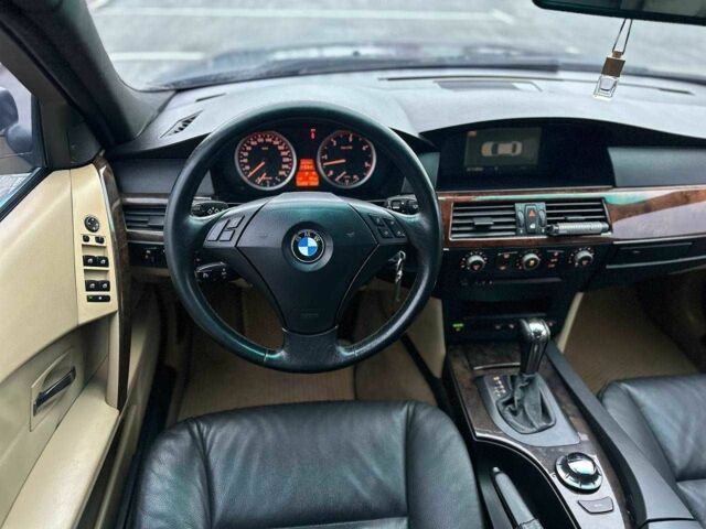 Синий БМВ 5 Серия, объемом двигателя 3 л и пробегом 379 тыс. км за 8490 $, фото 15 на Automoto.ua