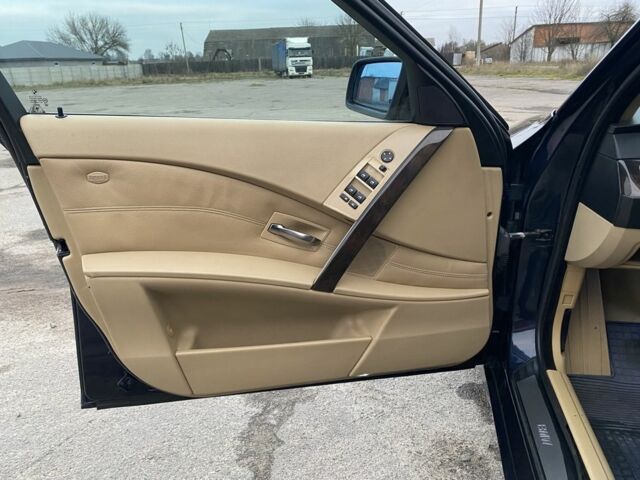 Синій БМВ 5 Серія, об'ємом двигуна 3 л та пробігом 400 тис. км за 4450 $, фото 15 на Automoto.ua