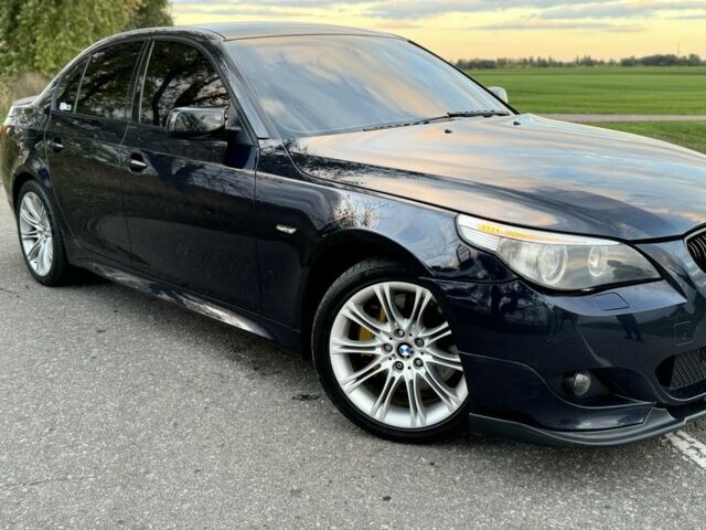 Синій БМВ 5 Серія, об'ємом двигуна 3 л та пробігом 315 тис. км за 13700 $, фото 2 на Automoto.ua