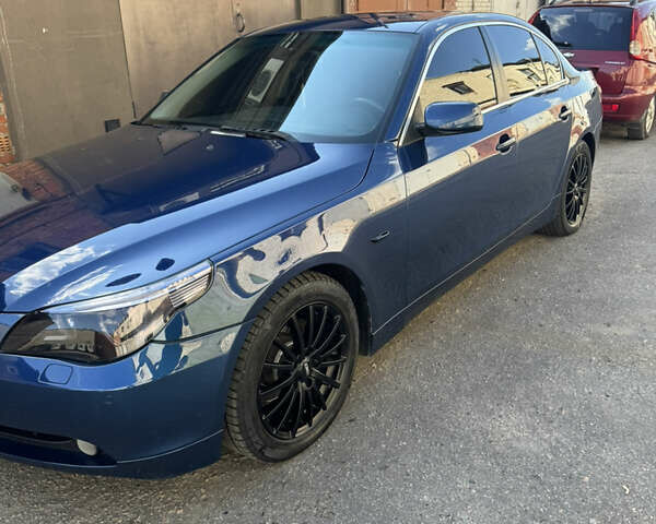 Синій БМВ 5 Серія, об'ємом двигуна 2.5 л та пробігом 265 тис. км за 9500 $, фото 6 на Automoto.ua