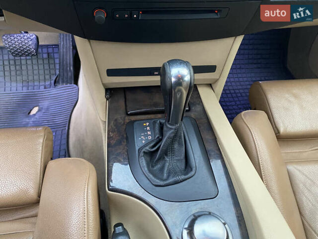 Синій БМВ 5 Серія, об'ємом двигуна 2 л та пробігом 400 тис. км за 4450 $, фото 45 на Automoto.ua