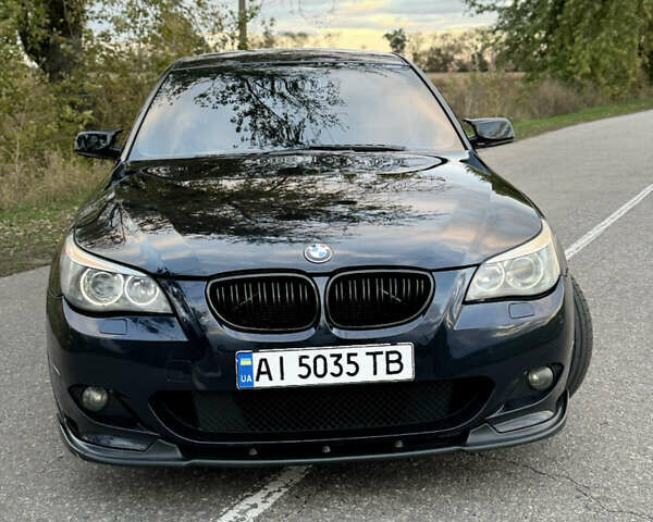 Синий БМВ 5 Серия, объемом двигателя 3 л и пробегом 315 тыс. км за 13700 $, фото 1 на Automoto.ua