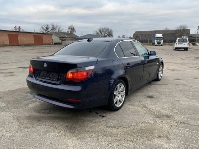 Синій БМВ 5 Серія, об'ємом двигуна 3 л та пробігом 400 тис. км за 4450 $, фото 5 на Automoto.ua