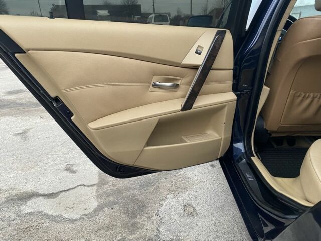 Синій БМВ 5 Серія, об'ємом двигуна 3 л та пробігом 400 тис. км за 4450 $, фото 20 на Automoto.ua