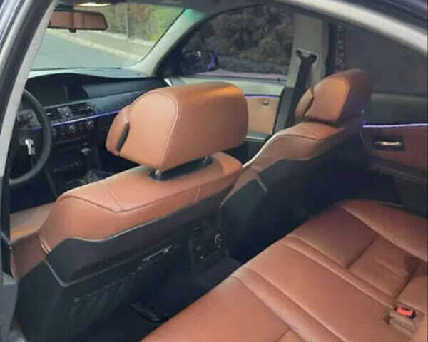 Синий БМВ 5 Серия, объемом двигателя 4.4 л и пробегом 235 тыс. км за 9300 $, фото 5 на Automoto.ua