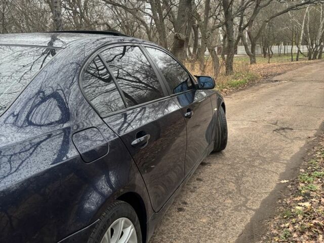 Синий БМВ 5 Серия, объемом двигателя 2.5 л и пробегом 261 тыс. км за 8200 $, фото 5 на Automoto.ua