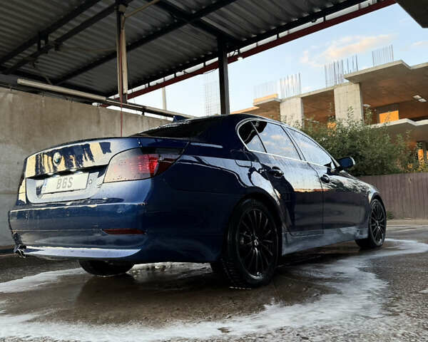 Синій БМВ 5 Серія, об'ємом двигуна 2.5 л та пробігом 265 тис. км за 9500 $, фото 3 на Automoto.ua