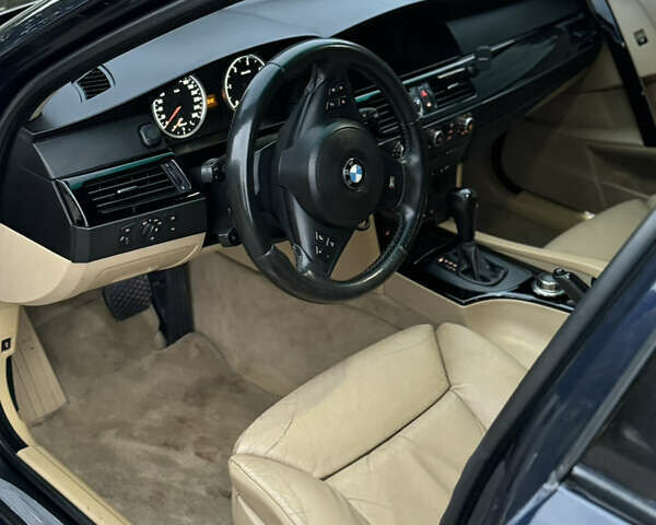 Синий БМВ 5 Серия, объемом двигателя 3 л и пробегом 315 тыс. км за 13700 $, фото 16 на Automoto.ua