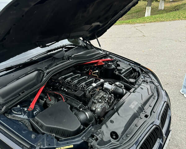 Синий БМВ 5 Серия, объемом двигателя 3 л и пробегом 315 тыс. км за 13700 $, фото 20 на Automoto.ua