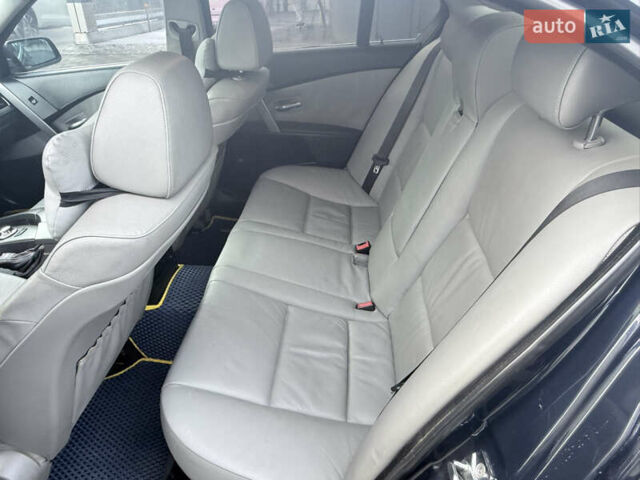 Синій БМВ 5 Серія, об'ємом двигуна 2.5 л та пробігом 306 тис. км за 5999 $, фото 13 на Automoto.ua