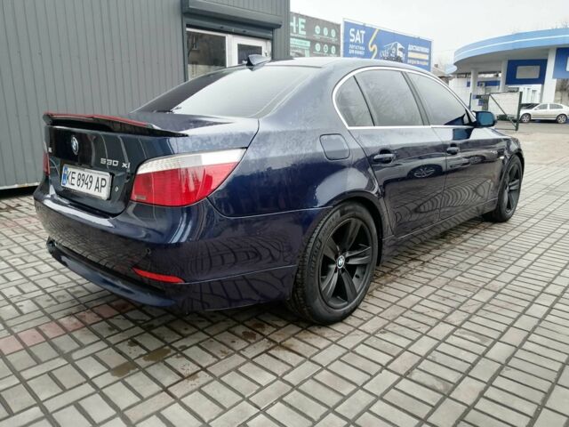 Синий БМВ 5 Серия, объемом двигателя 3 л и пробегом 200 тыс. км за 5950 $, фото 3 на Automoto.ua