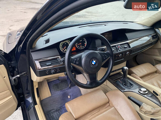 Синій БМВ 5 Серія, об'ємом двигуна 2 л та пробігом 400 тис. км за 4450 $, фото 39 на Automoto.ua