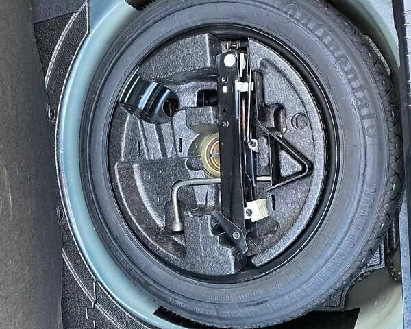 Синий БМВ 5 Серия, объемом двигателя 2.5 л и пробегом 400 тыс. км за 8150 $, фото 31 на Automoto.ua