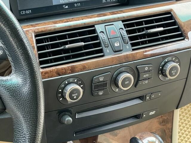 Синий БМВ 5 Серия, объемом двигателя 3 л и пробегом 276 тыс. км за 8600 $, фото 14 на Automoto.ua