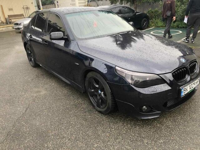 Синий БМВ 5 Серия, объемом двигателя 4.8 л и пробегом 368 тыс. км за 8888 $, фото 4 на Automoto.ua