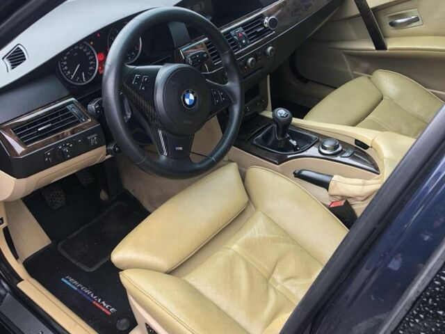 Синий БМВ 5 Серия, объемом двигателя 4.8 л и пробегом 368 тыс. км за 8888 $, фото 3 на Automoto.ua