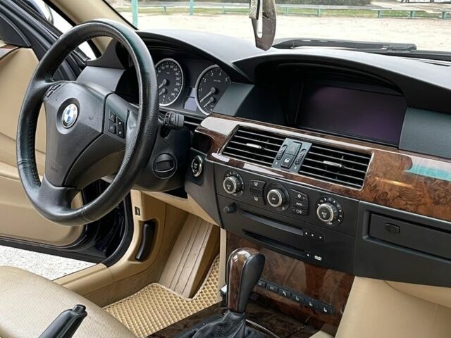 Синий БМВ 5 Серия, объемом двигателя 3 л и пробегом 276 тыс. км за 8600 $, фото 13 на Automoto.ua