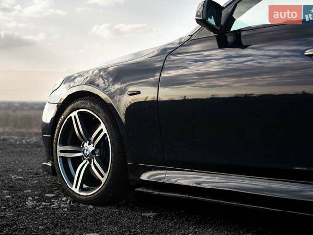 Синий БМВ 5 Серия, объемом двигателя 3.5 л и пробегом 250 тыс. км за 13000 $, фото 40 на Automoto.ua