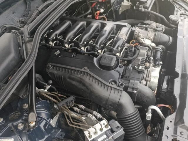 Синий БМВ 5 Серия, объемом двигателя 3 л и пробегом 400 тыс. км за 5500 $, фото 8 на Automoto.ua