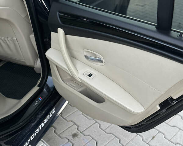 БМВ 5 Серия 2007 в Киеве на Automoto.ua Синий БМВ 5 Серия, объемом двигателя 2.5 л и пробегом 230 тыс. км за 10500 $, фото 16 на Automoto.ua