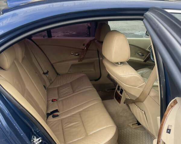 Синий БМВ 5 Серия, объемом двигателя 2 л и пробегом 483 тыс. км за 6800 $, фото 6 на Automoto.ua