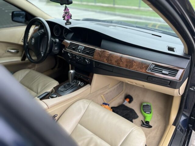 Синий БМВ 5 Серия, объемом двигателя 3 л и пробегом 380 тыс. км за 10000 $, фото 10 на Automoto.ua