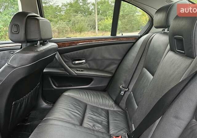 Синий БМВ 5 Серия, объемом двигателя 3 л и пробегом 398 тыс. км за 11999 $, фото 21 на Automoto.ua