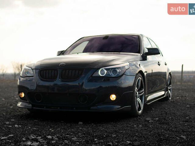 Синий БМВ 5 Серия, объемом двигателя 3.5 л и пробегом 250 тыс. км за 13000 $, фото 28 на Automoto.ua