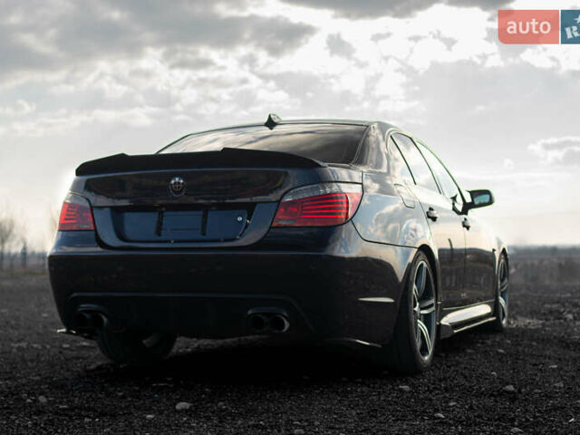 Синий БМВ 5 Серия, объемом двигателя 3.5 л и пробегом 250 тыс. км за 13000 $, фото 36 на Automoto.ua