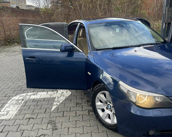 Синий БМВ 5 Серия, объемом двигателя 2 л и пробегом 483 тыс. км за 6800 $, фото 1 на Automoto.ua