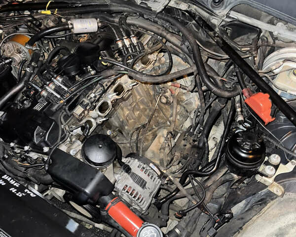 БМВ 5 Серия 2007 в Киеве на Automoto.ua Синий БМВ 5 Серия, объемом двигателя 2.5 л и пробегом 230 тыс. км за 10500 $, фото 21 на Automoto.ua