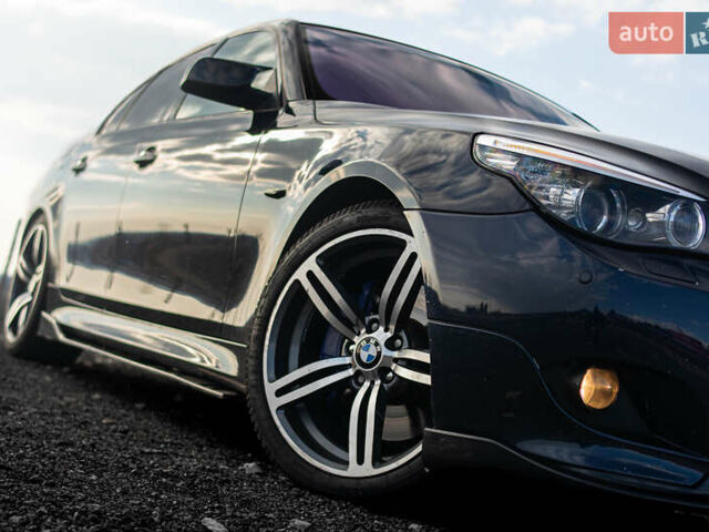 Синий БМВ 5 Серия, объемом двигателя 3.5 л и пробегом 250 тыс. км за 13000 $, фото 26 на Automoto.ua