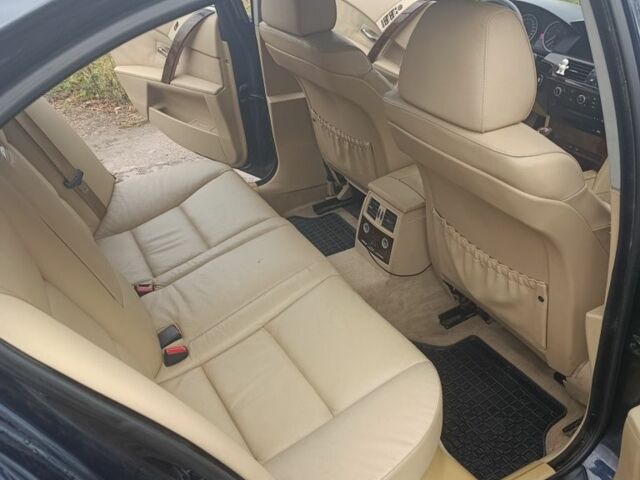 Синий БМВ 5 Серия, объемом двигателя 3 л и пробегом 400 тыс. км за 5500 $, фото 14 на Automoto.ua