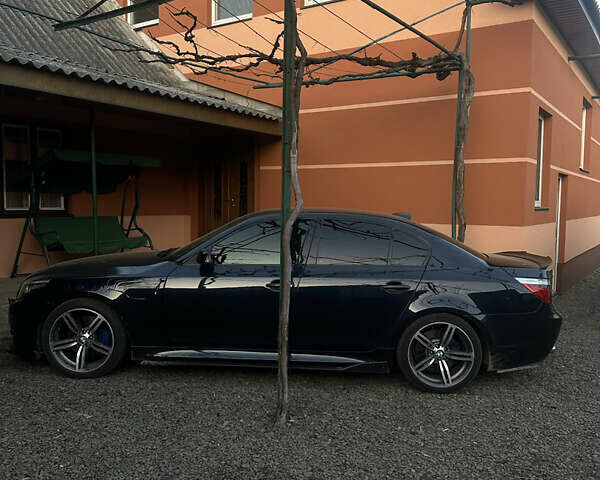 Синий БМВ 5 Серия, объемом двигателя 3.5 л и пробегом 250 тыс. км за 13000 $, фото 21 на Automoto.ua