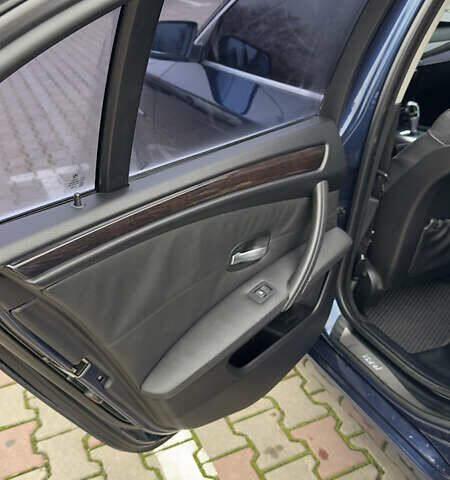Синій БМВ 5 Серія, об'ємом двигуна 2.5 л та пробігом 265 тис. км за 11000 $, фото 17 на Automoto.ua