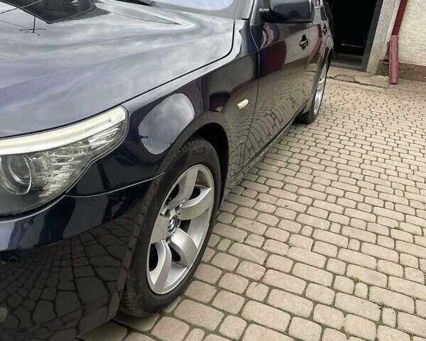 Синій БМВ 5 Серія, об'ємом двигуна 2.5 л та пробігом 299 тис. км за 10000 $, фото 22 на Automoto.ua