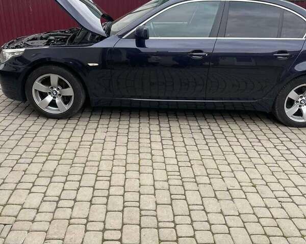 Синій БМВ 5 Серія, об'ємом двигуна 2.5 л та пробігом 299 тис. км за 10000 $, фото 4 на Automoto.ua