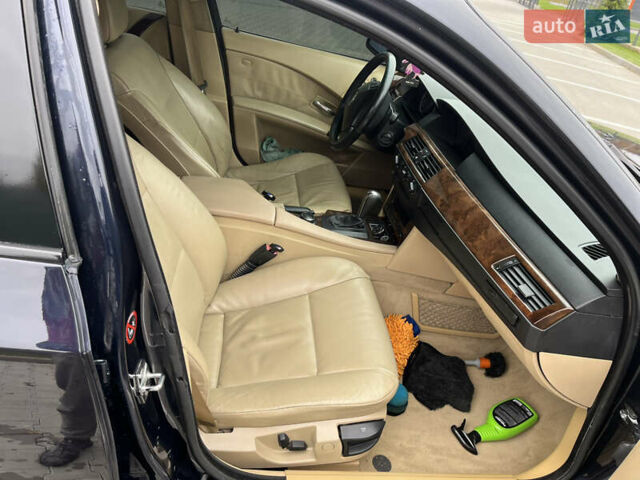 БМВ 5 Серия 2007 в Виннице на Automoto.ua Синий БМВ 5 Серия, объемом двигателя 2.99 л и пробегом 380 тыс. км за 10000 $, фото 9 на Automoto.ua