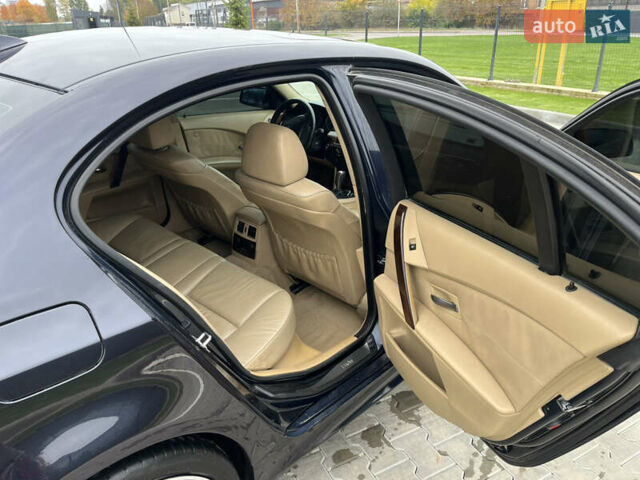 БМВ 5 Серия 2007 в Виннице на Automoto.ua Синий БМВ 5 Серия, объемом двигателя 2.99 л и пробегом 380 тыс. км за 10000 $, фото 11 на Automoto.ua