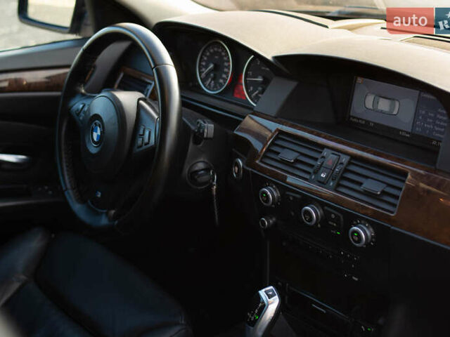 Синий БМВ 5 Серия, объемом двигателя 3.5 л и пробегом 250 тыс. км за 13000 $, фото 50 на Automoto.ua