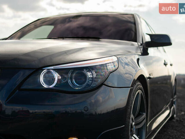Синий БМВ 5 Серия, объемом двигателя 3.5 л и пробегом 250 тыс. км за 13000 $, фото 31 на Automoto.ua